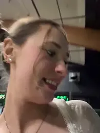 M1ssyk1ssy webcam model stream image