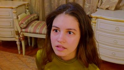 LoisBuys webcam model stream image