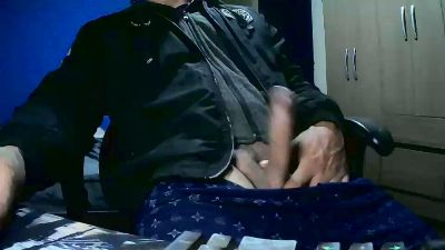 alem230 webcam cam4 model stream image