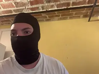 pearceo webcam model stream image