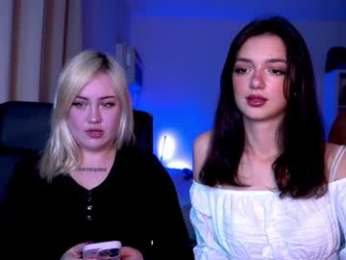 0_perfect_imperfection_0 webcam model stream image