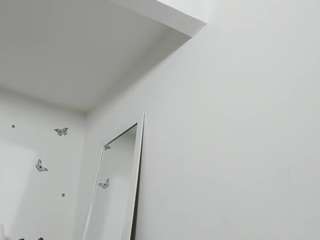 kourtneylee webcam model stream image