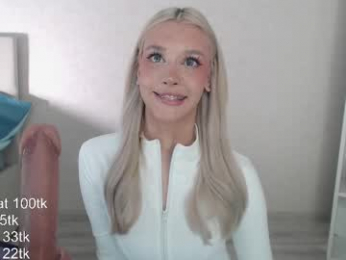 vickyfuckingdoll webcam model stream image