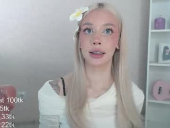 vickyfuckingdoll webcam chaturbate model stream image