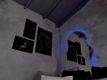 sophiierobertss_ webcam model stream image