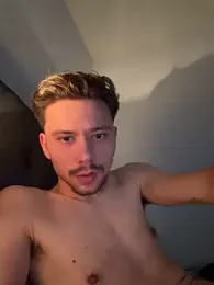 LEODR25 webcam stripchat model stream image