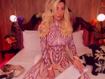 thebaewatch webcam model stream image