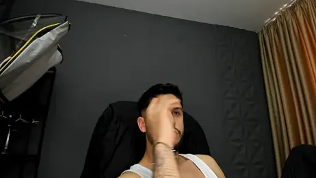 TroyWadee webcam model stream image