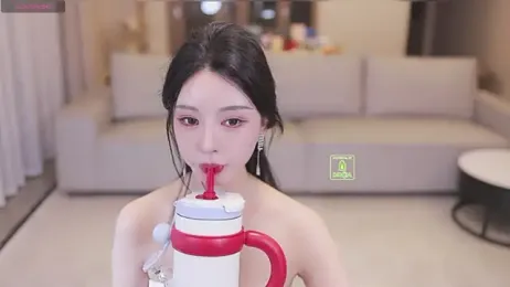 Bella-999 webcam model stream image