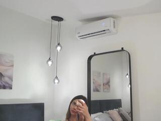 Vanesa Mont webcam flirt4free model stream image