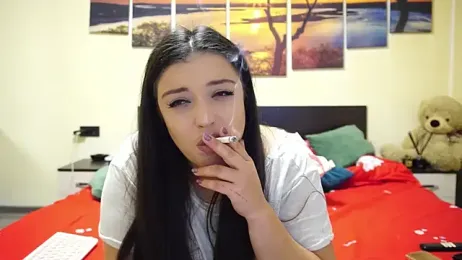 adelline webcam model stream image