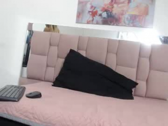 sharlotte__jones webcam model stream image