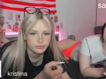 krisi_myrr webcam model stream image