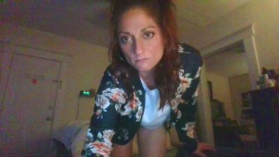 FoxyVivi webcam model stream image