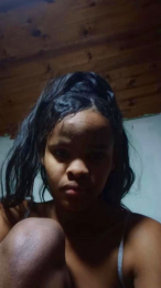 Maicah23 webcam model stream image