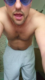 83moro83 webcam model stream image