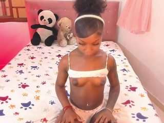 naomy09 webcam camsoda model stream image