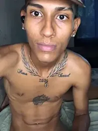 cofla_30 webcam model stream image