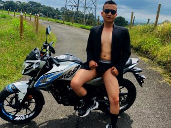 MaxCol webcam model stream image