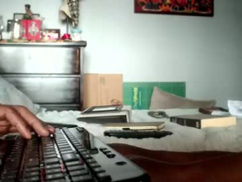 nyakuti webcam model stream image