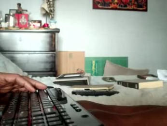 nyakuti webcam model stream image