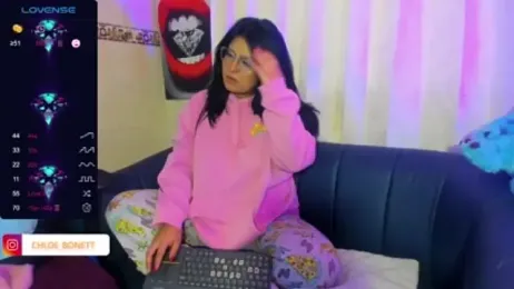 chloe_bonnet webcam stripchat model stream image