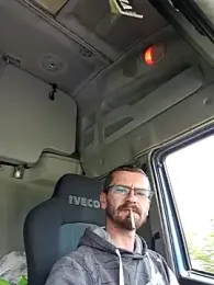 jozsi1995 webcam model stream image