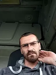 jozsi1995 webcam model stream image