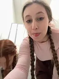 FroggyAnna webcam model stream image