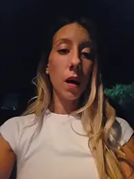 PetiteSecrets webcam model stream image