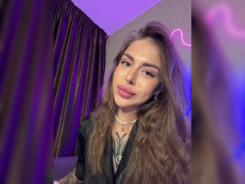 Kris- webcam model stream image