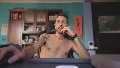 andrew809 webcam cam4 model stream image