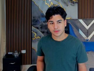 Lord Mackhenzy webcam model stream image