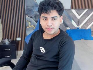 Lord Mackhenzy webcam model stream image