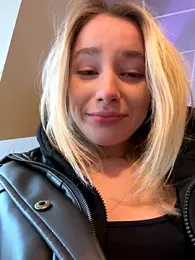 SSSATIVA_model webcam model stream image