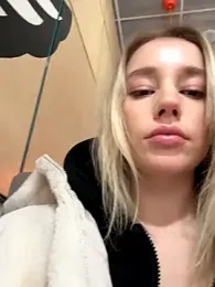 SSSATIVA_model webcam model stream image
