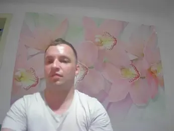 szymoneztra webcam model stream image