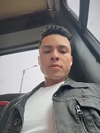 Eros_lee webcam model stream image