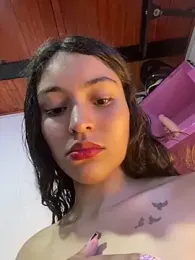 hotwife26 webcam model stream image