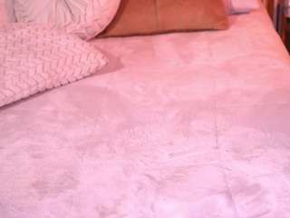 saryhott webcam camsoda model stream image
