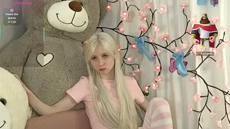 ViollaBloom webcam stripchat model stream image