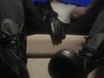 hunkytime webcam model stream image