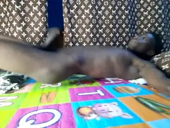 azomedo webcam stripchat model stream image