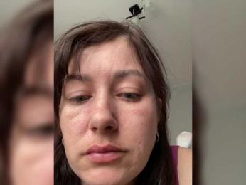 KatrinZeta webcam model stream image