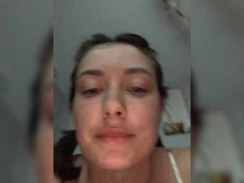 KatrinZeta webcam model stream image