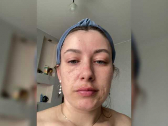 KatrinZeta webcam model stream image