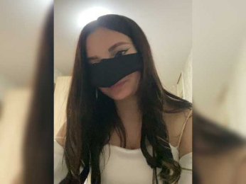 LineControl webcam model stream image