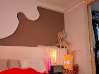 Mia Brooklyn webcam model stream image