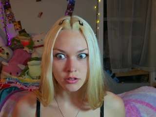 lilfknsquirt webcam model stream image
