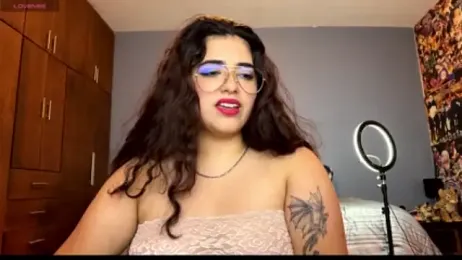 Ales_Kitten webcam model stream image